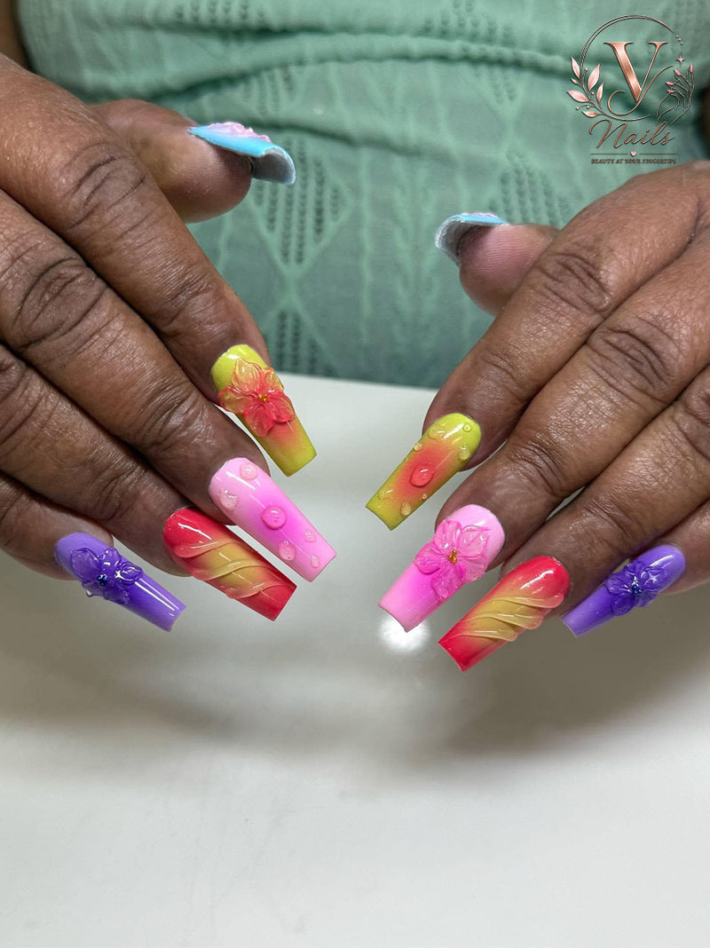 V Nails Spa