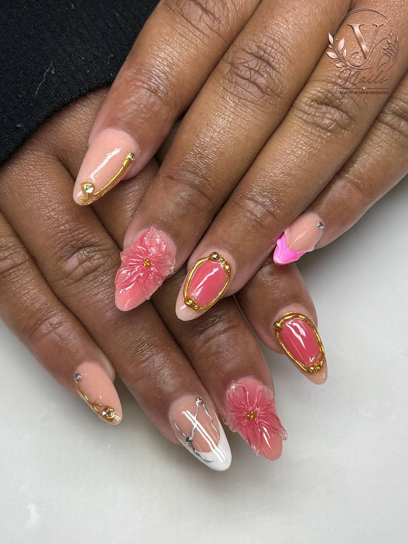 V Nails Spa