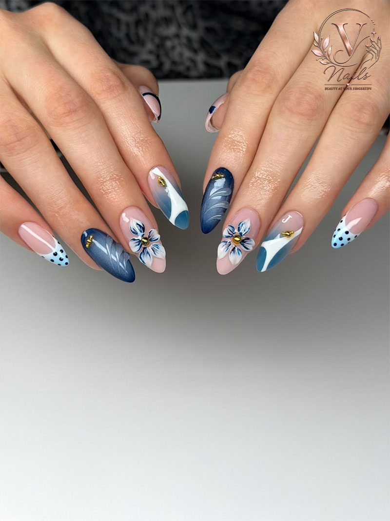 V Nails Spa