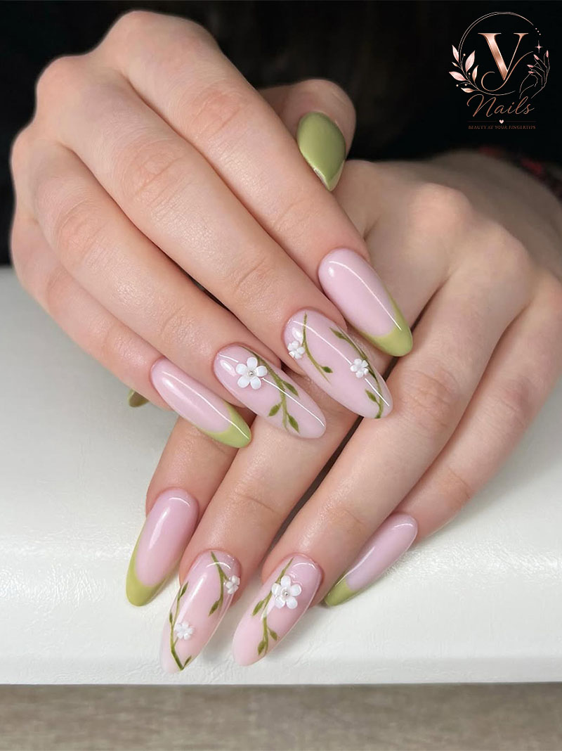 V Nails Spa