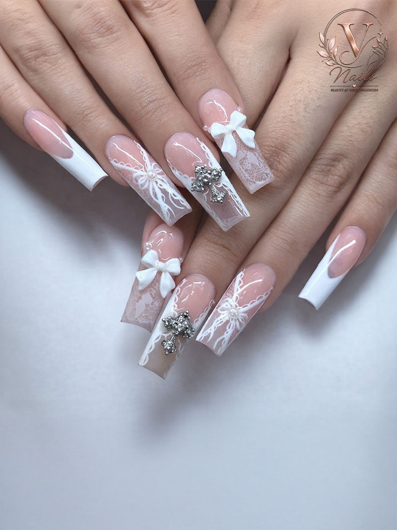 V Nails Spa